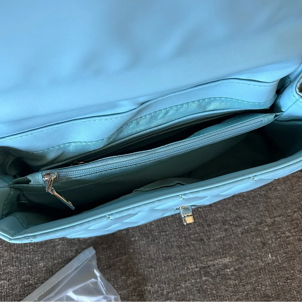 Badgley Mischka Blue Quilted Bag with Removable Crossbody Strap - Picture 6 of 7